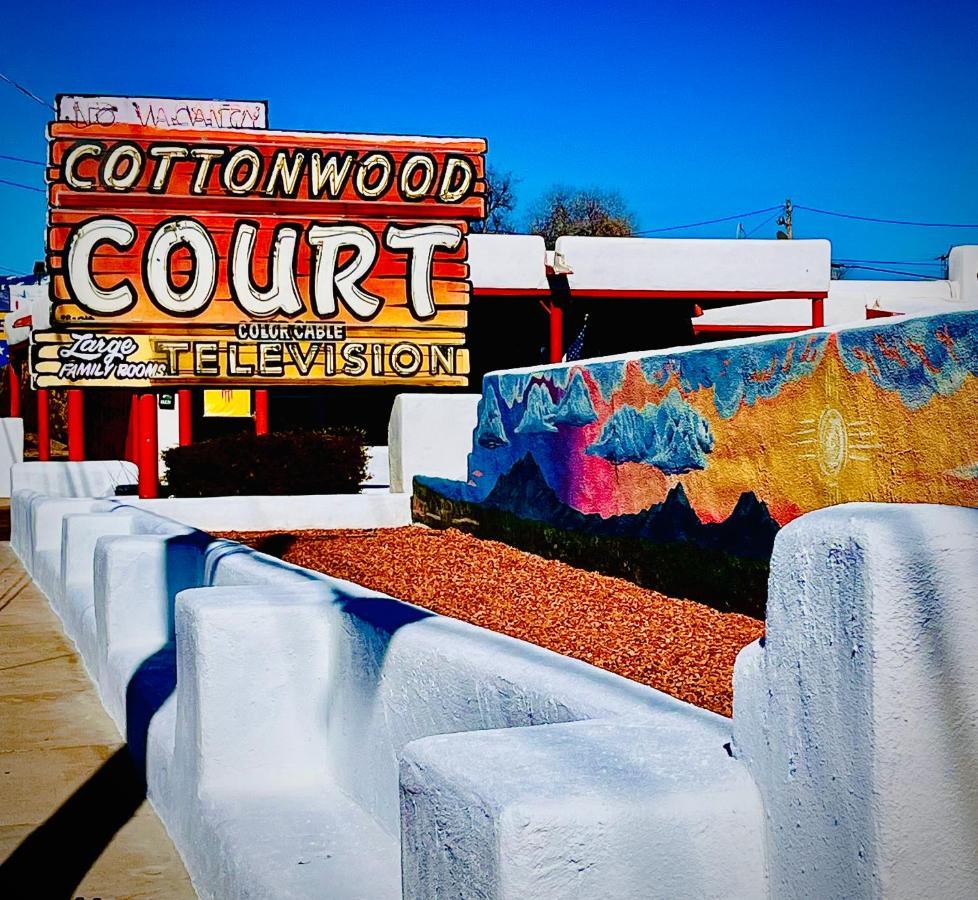 Cottonwood Court Motel Santa Fe Exterior photo
